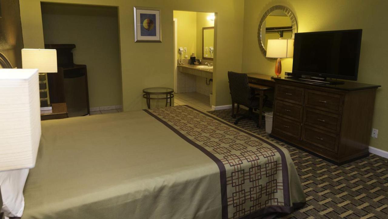Kings Motel Inglewood (Adults Only) المظهر الخارجي الصورة